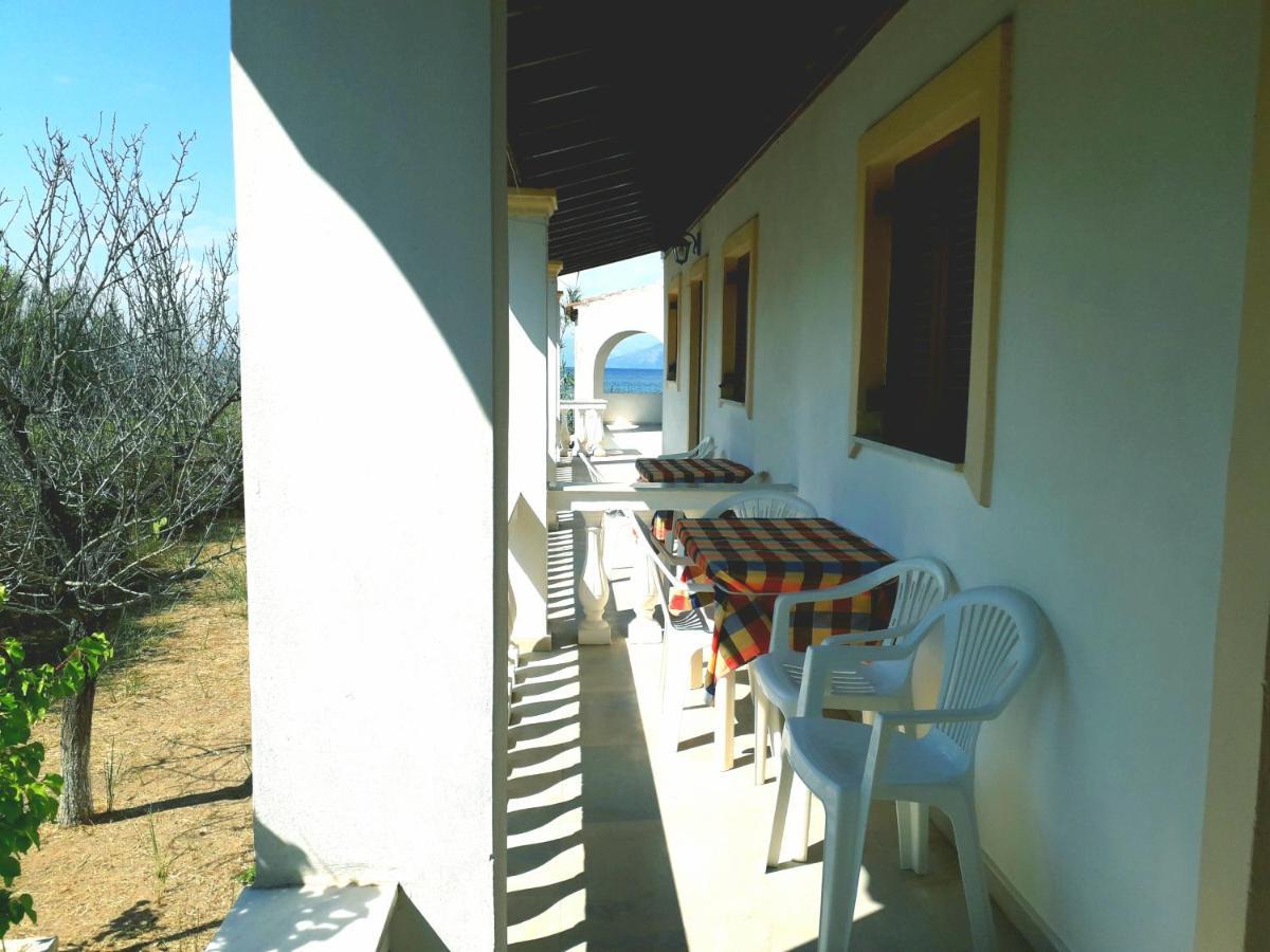 Ionio Apartments Lefkimmi  Dış mekan fotoğraf